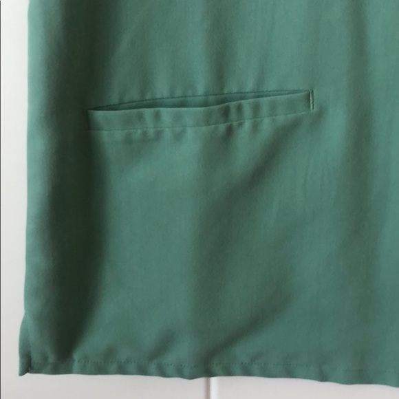 FIGS JADE CASMA TOP (S) - Picture 3 of 4